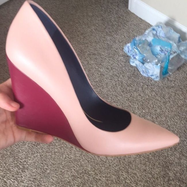 Let Me See Your SHOES!