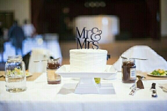 Cake cake cake . Show me your cake .