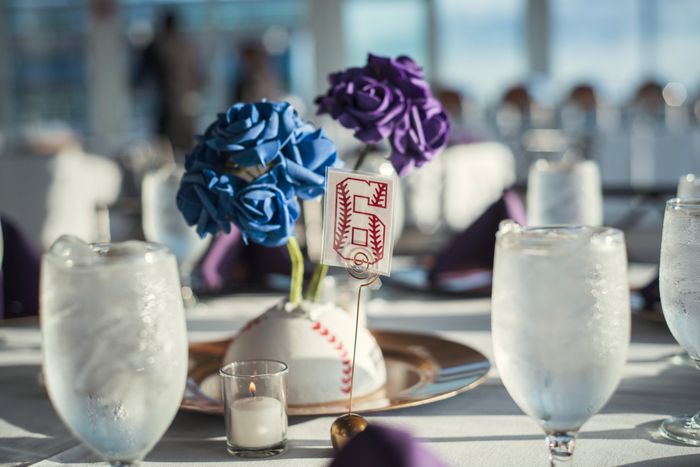 Artificial flowers for table decorations 3