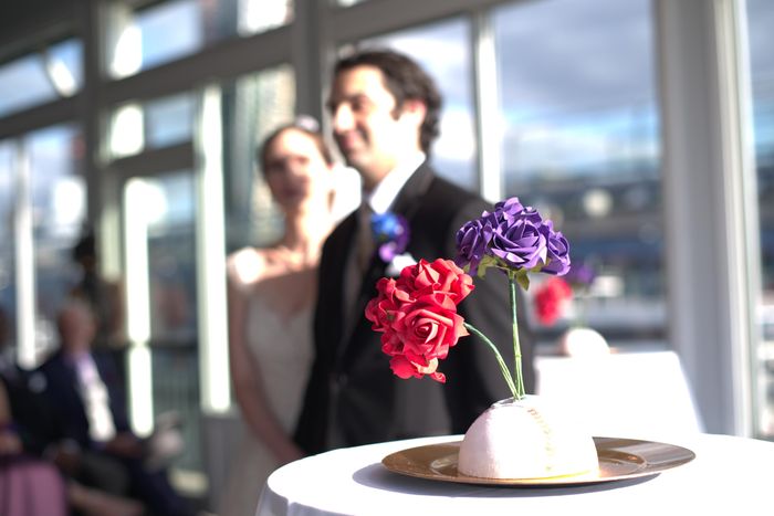 Artificial flowers for table decorations 4