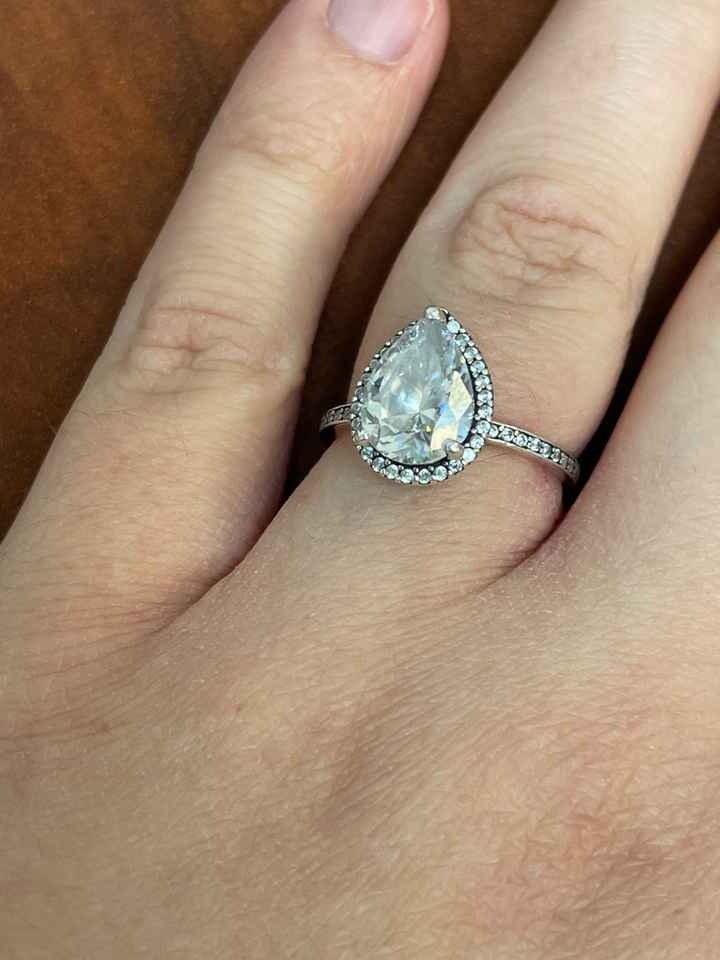 Brides of 2022! Show us your ring! - 1