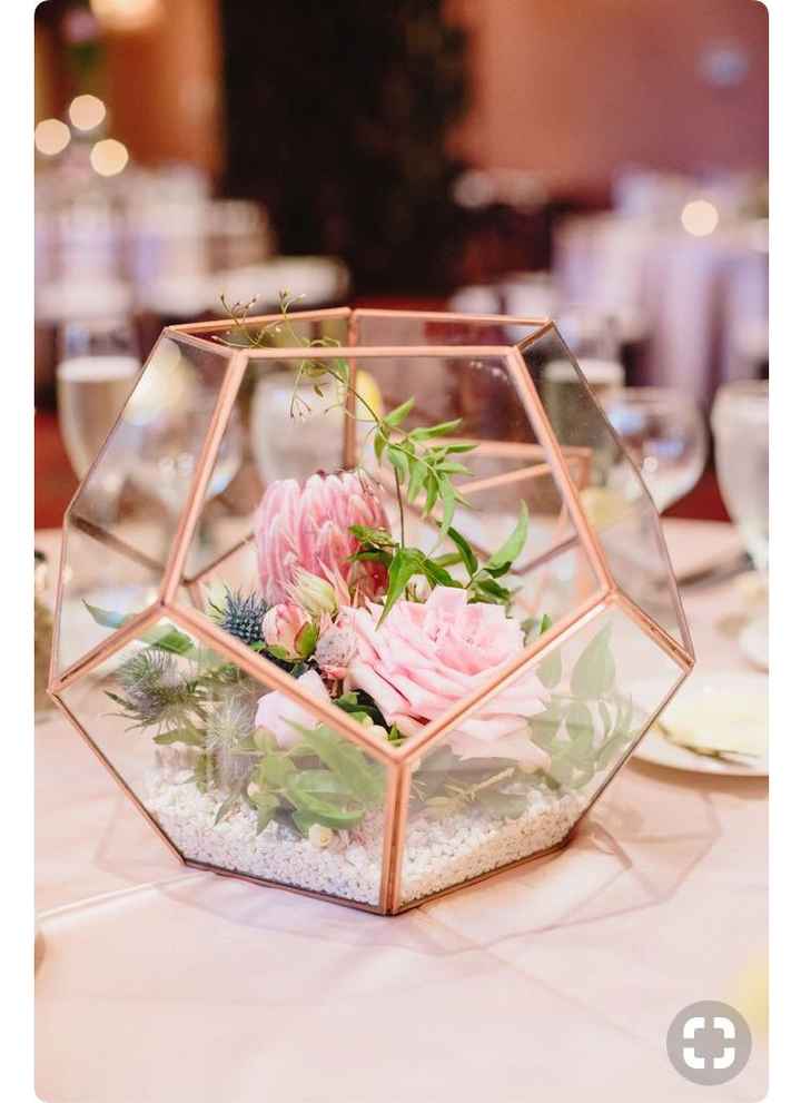  Need brutal honesty on diy centerpiece - 1