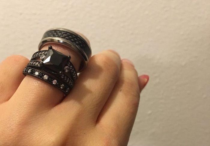 Show me your wedding set!