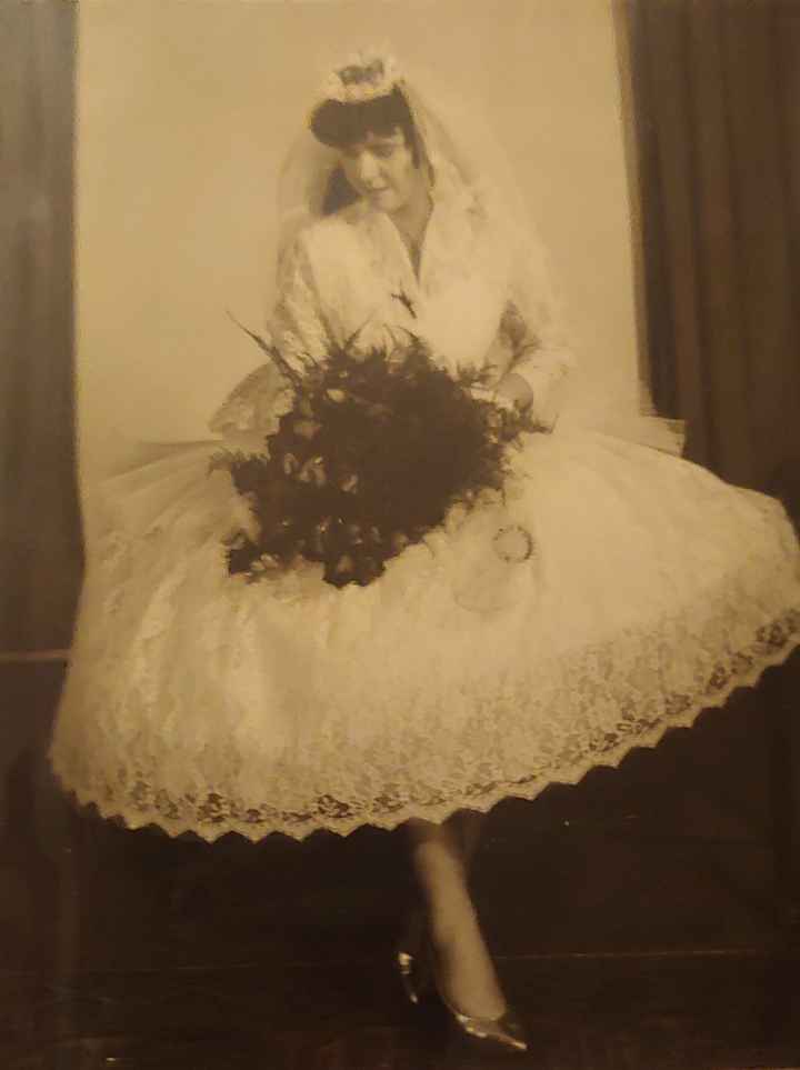Heirloom wedding dress worries - 1