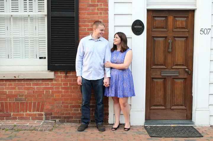 What did your fiance wear for engagement photos?