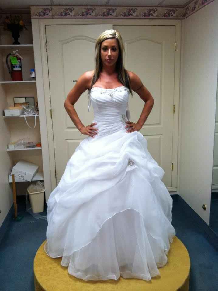 Had my first fitting today!!!! *pics