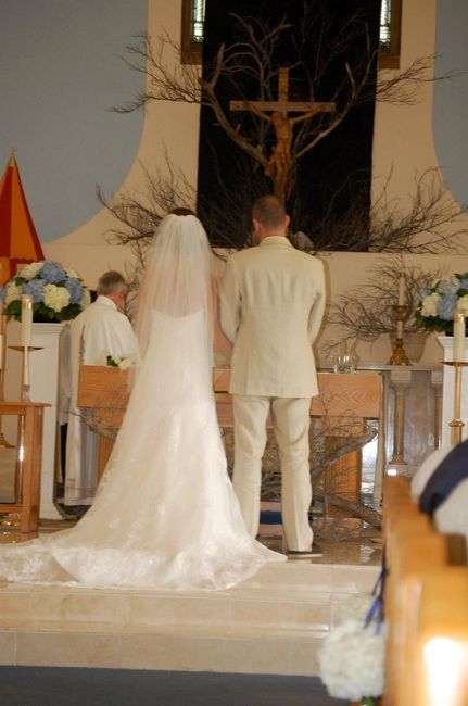Here it is ladies... BACK & MARRIED! *Non pro pics!*