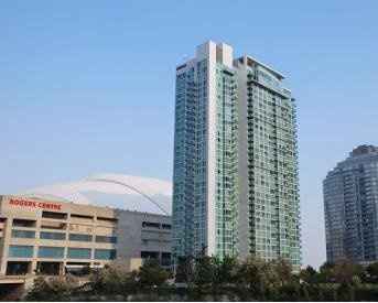 Got this idea from another post...Show us your house!!