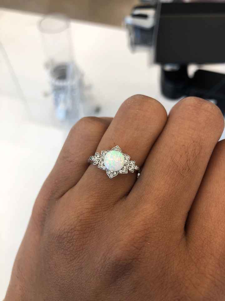 Brides of 2022! Show us your ring! - 1
