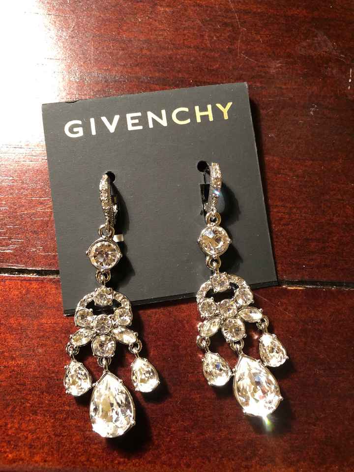 Wedding jewlery dilemma - 1