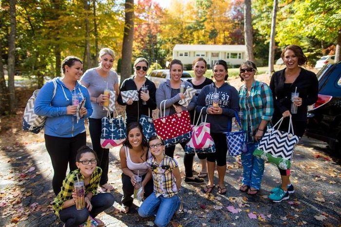 BRIDESMAIDS GIFTS! Let's see them!