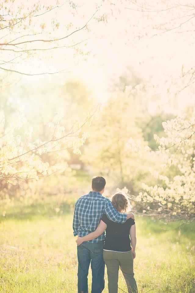 Show me your engagement photos!! :)