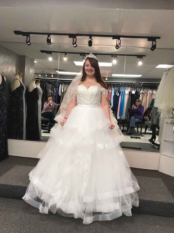 Let me see your dresses! - 1