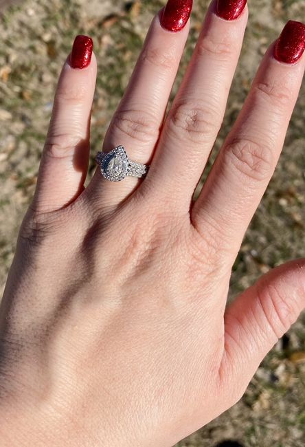 2023 Brides - Show us your ring! 16