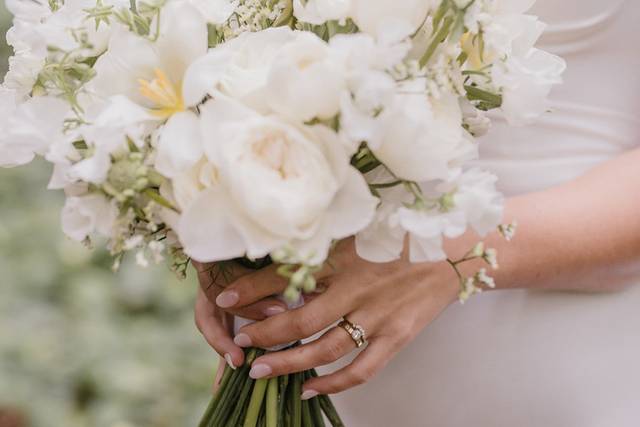 Weddings with Lizzy's Jewelry