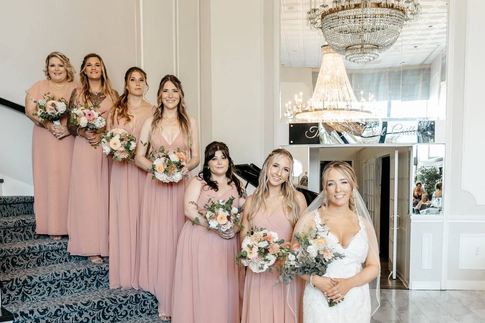 Bridesmaids @tmt.wedding