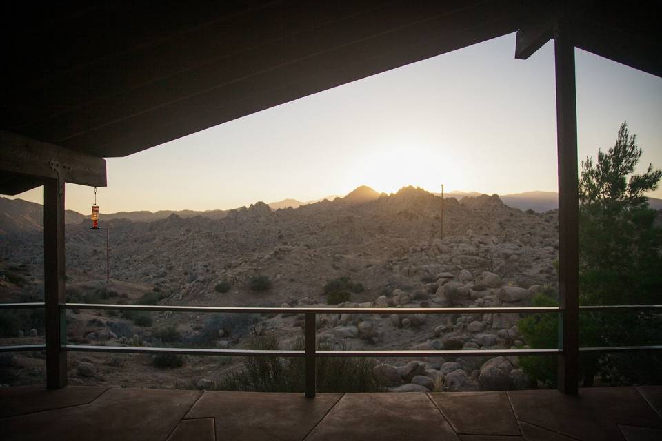 08-escape-pioneertown-mainhouse-sunset.jpg