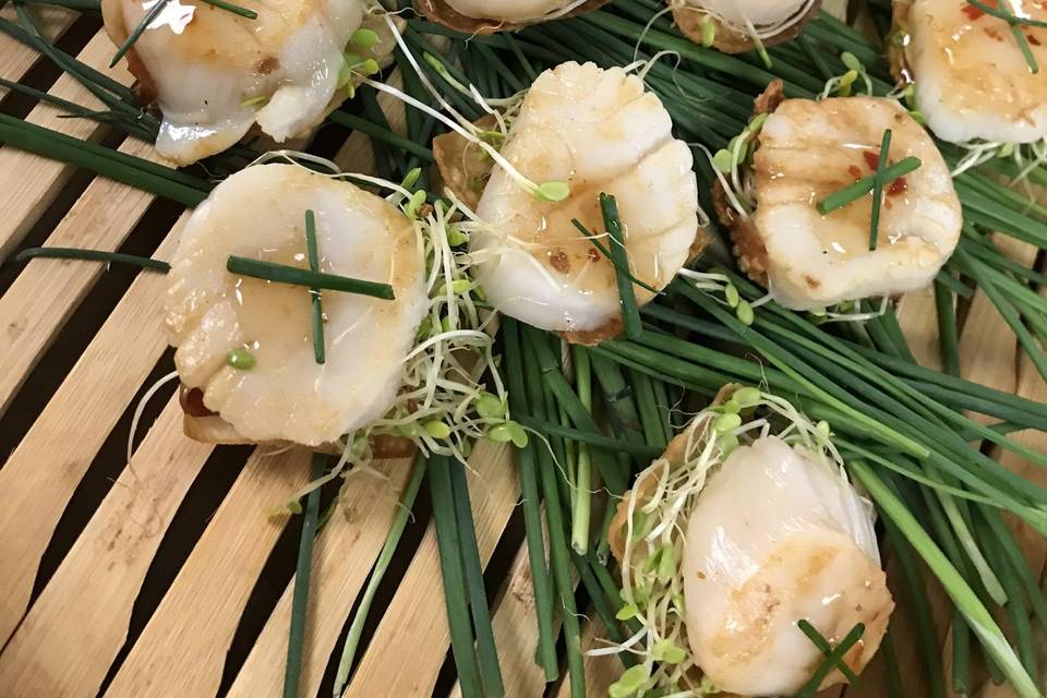 Seared scallops