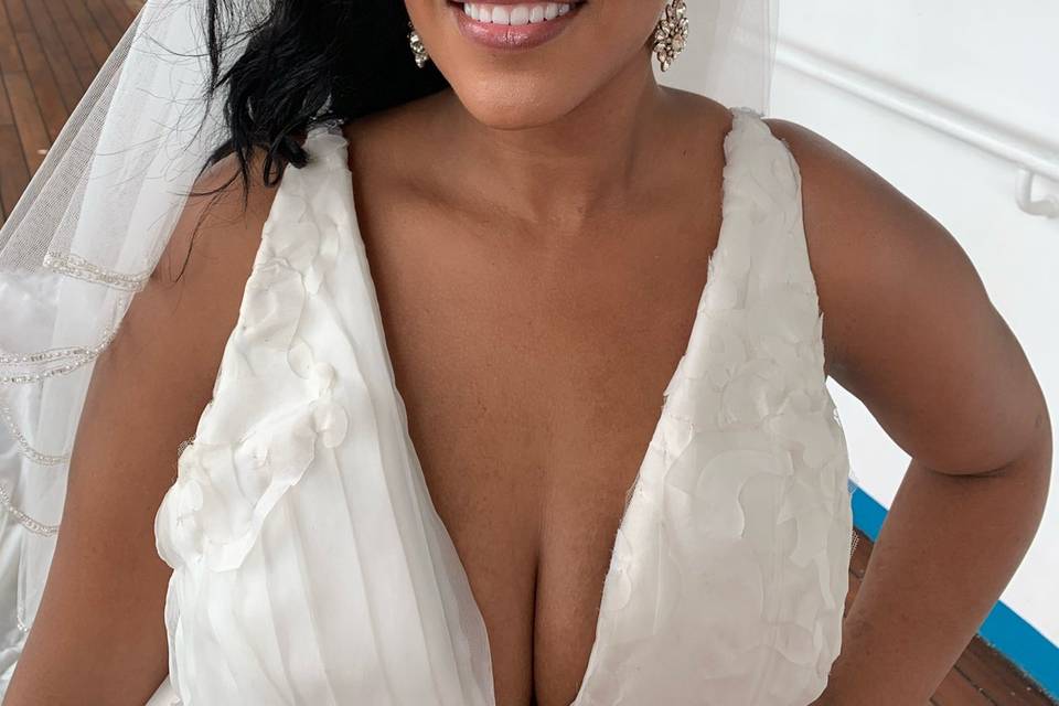 Soft glam bridal makeup