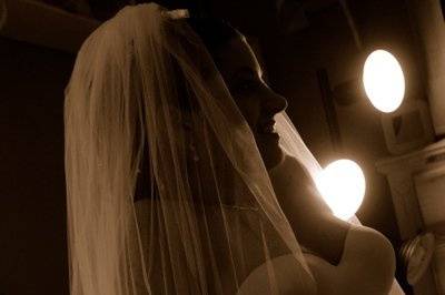 Getting ready photos can be just as magical or eye catching as any other picture throughout the day.