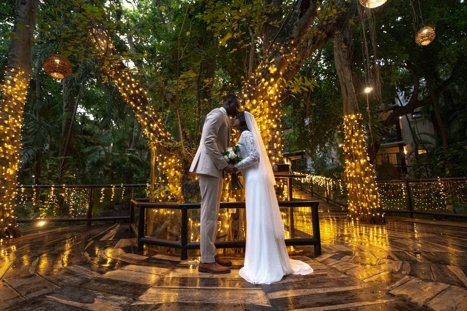CENOTE WEDDING