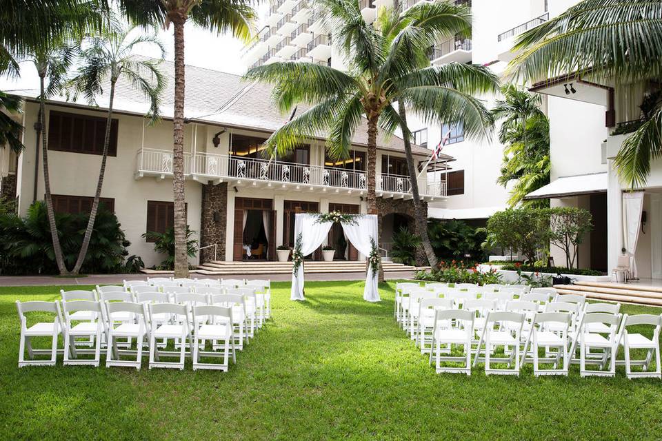 Garden Courtyard Ceremony