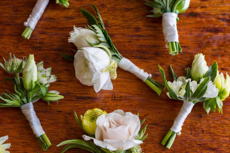 Neutral Boutonnieres