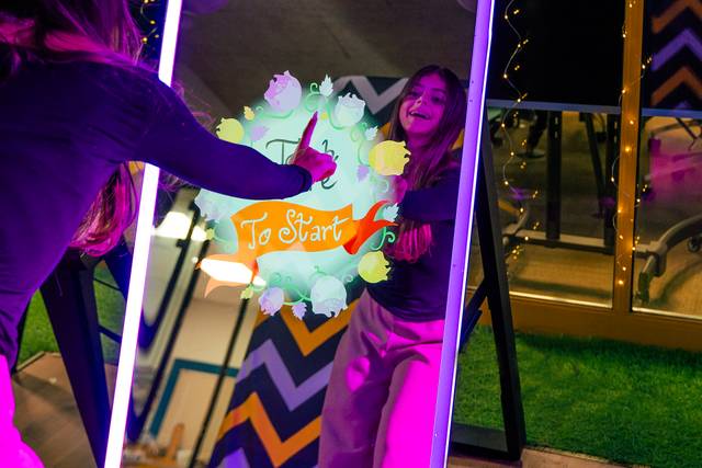 Mirror Air booth Photo #3.png