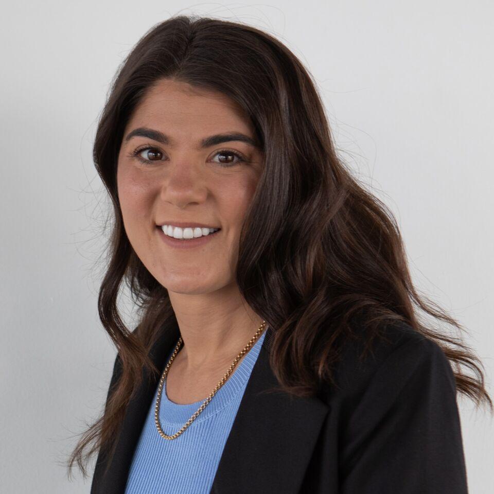 Nikki F Rizzo