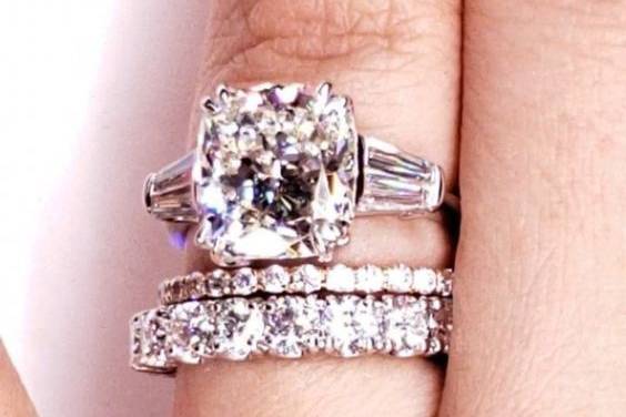 Cushion cut