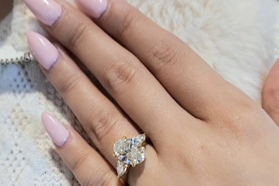 Oval cut diamonds