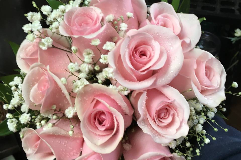 12 Rose bridal bouquet