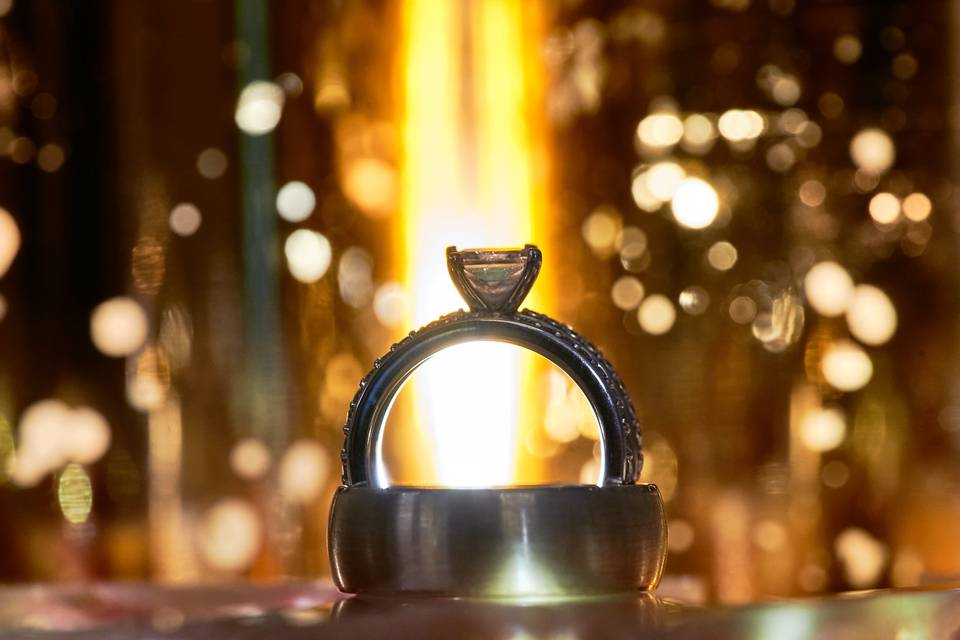 Wedding rings through fire