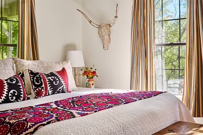 Honeymoon Suite