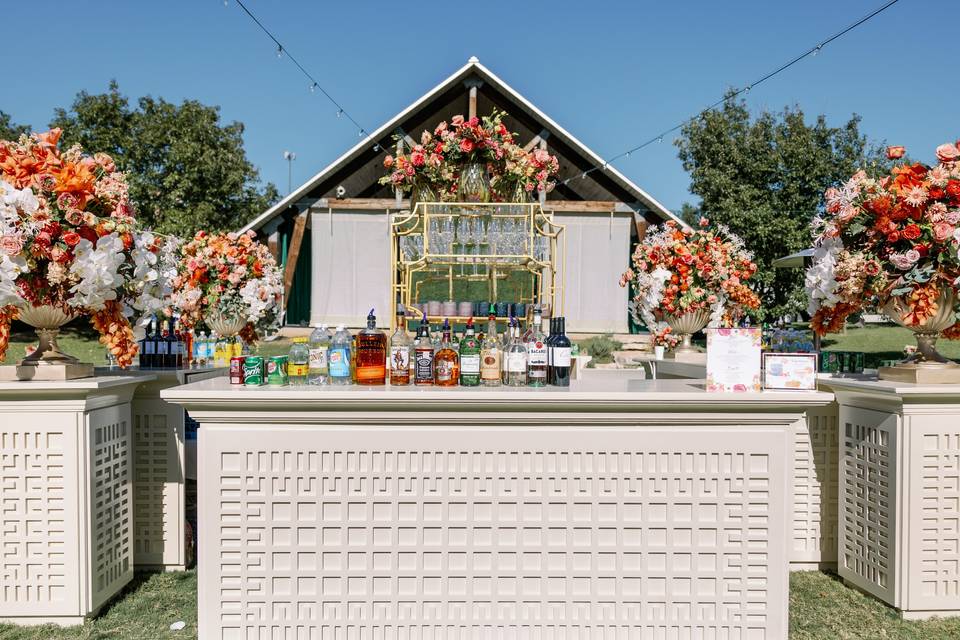 Bar Setup in The Meadow