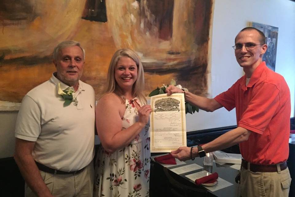 It was a joy to marry Edwin and Katherine at Ciao Italian Restaurant in Little Rock, AR on May 25th, 2017!