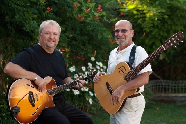 Lewis and Klark Guitar Duo