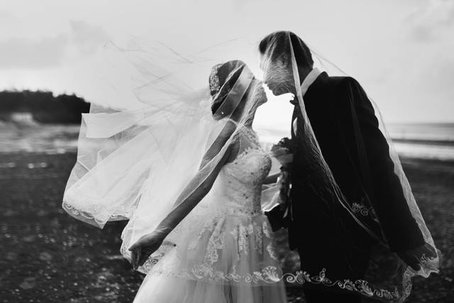 Couple kissing