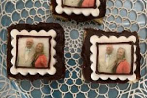 Custom phot cookies