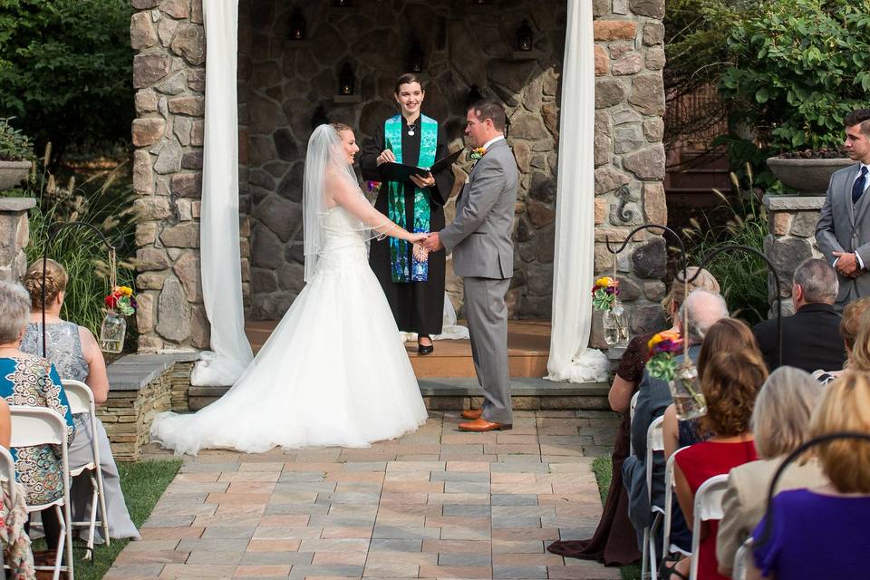 Rev. Caitlin Cotter Coillberg