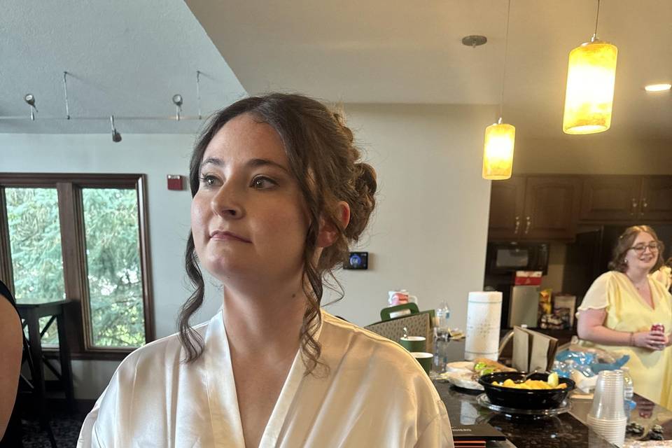 Bridal hair and makeup