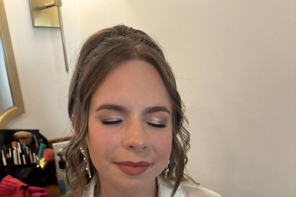 Bridal hmu