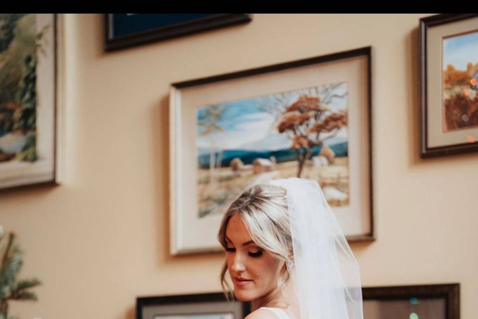 Bridal hair and makeup