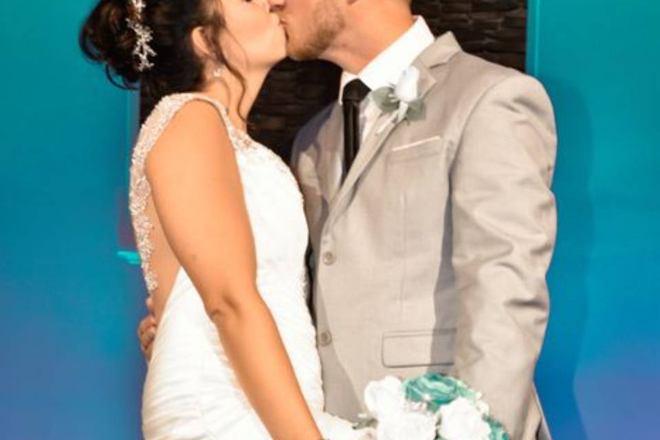 Bridal hair and makeup