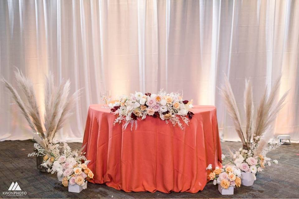 Sweetheart Table