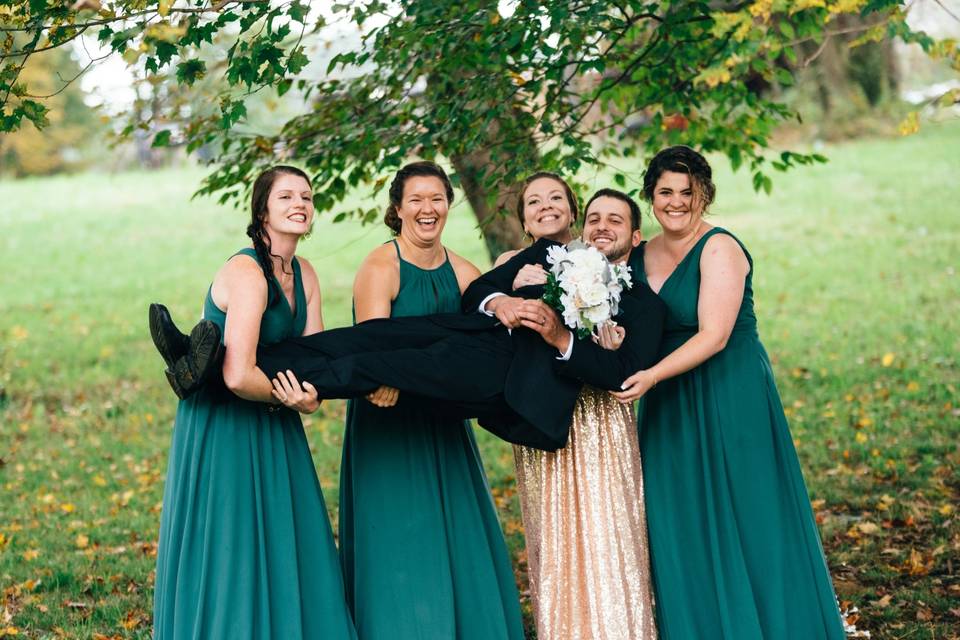 Groom and bridesmaids