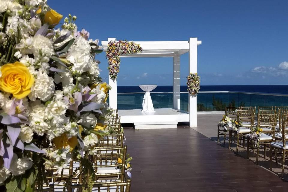 Caribbean Luxury Weddings