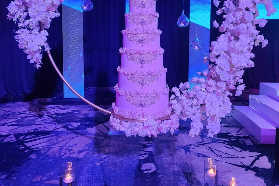 Stunning cake display