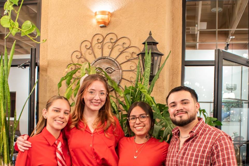 D.H. LESCOMBES WINERY & BISTRO
