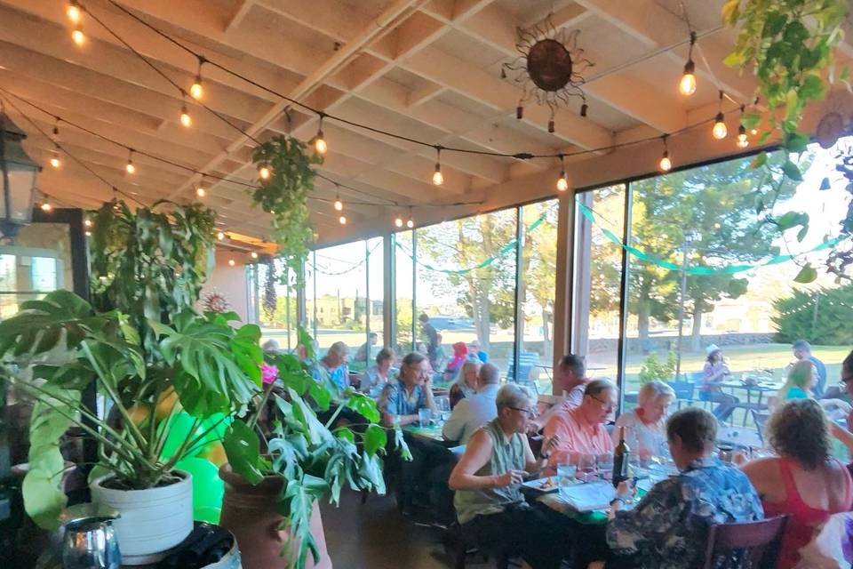 D.H. LESCOMBES WINERY & BISTRO